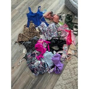Wholesale Lot Macy's 18 Piece Swim Separates NWT Becca Lauren Cupshe Sz M L